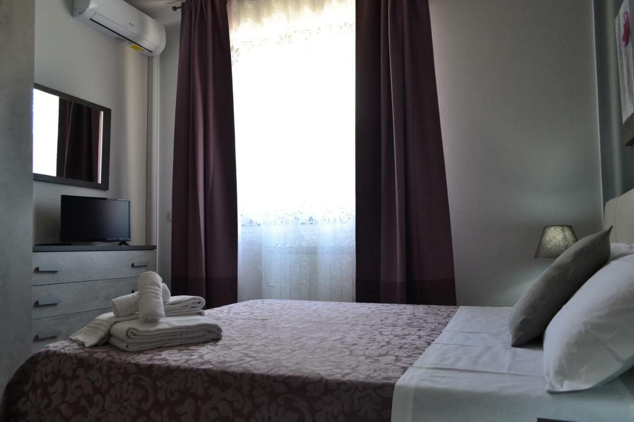 La Fenice Hotel Montecatini Terme Bagian luar foto