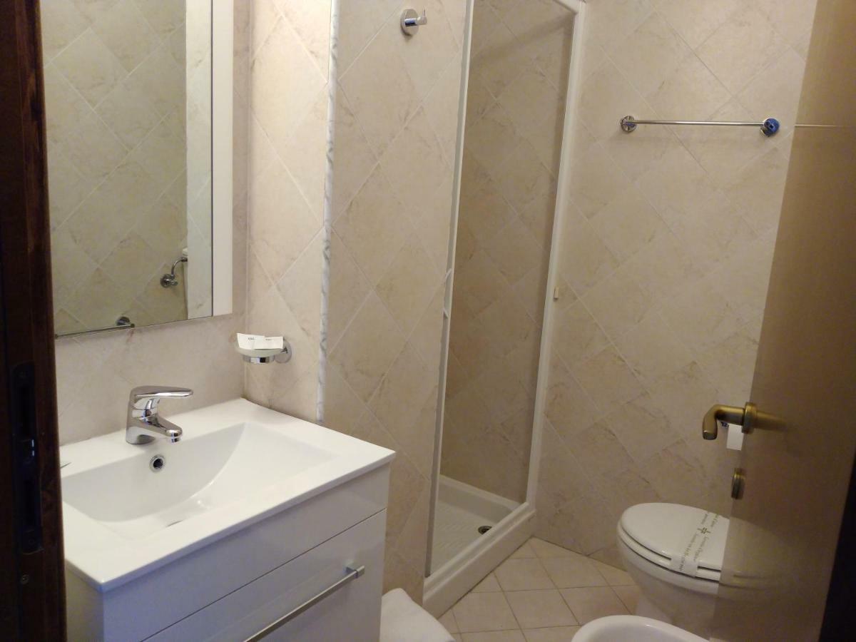 La Fenice Hotel Montecatini Terme Bagian luar foto